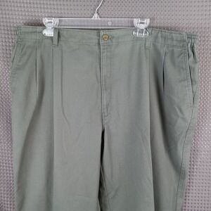 Towncraft Mens Pleated Pants Olive Green Wrinkle Free Chinos 42X32 (Fits 40X30)